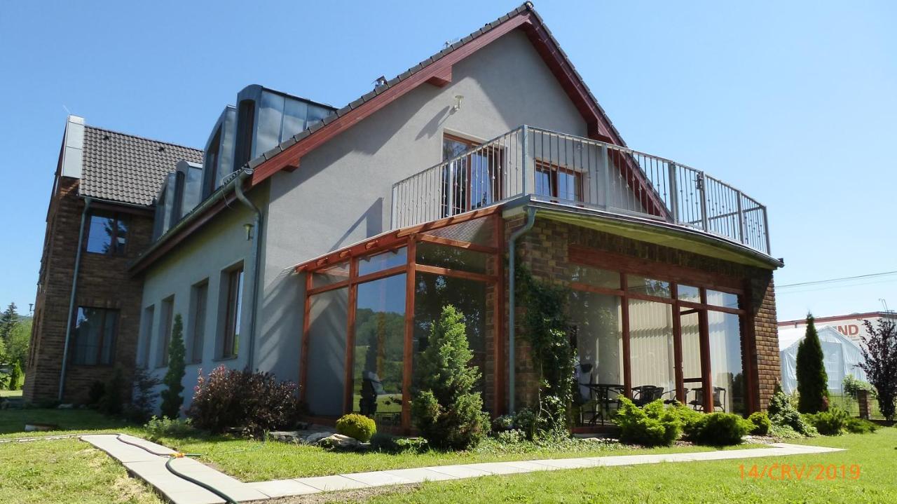 Vila Lípa Nový Bor Exterior foto